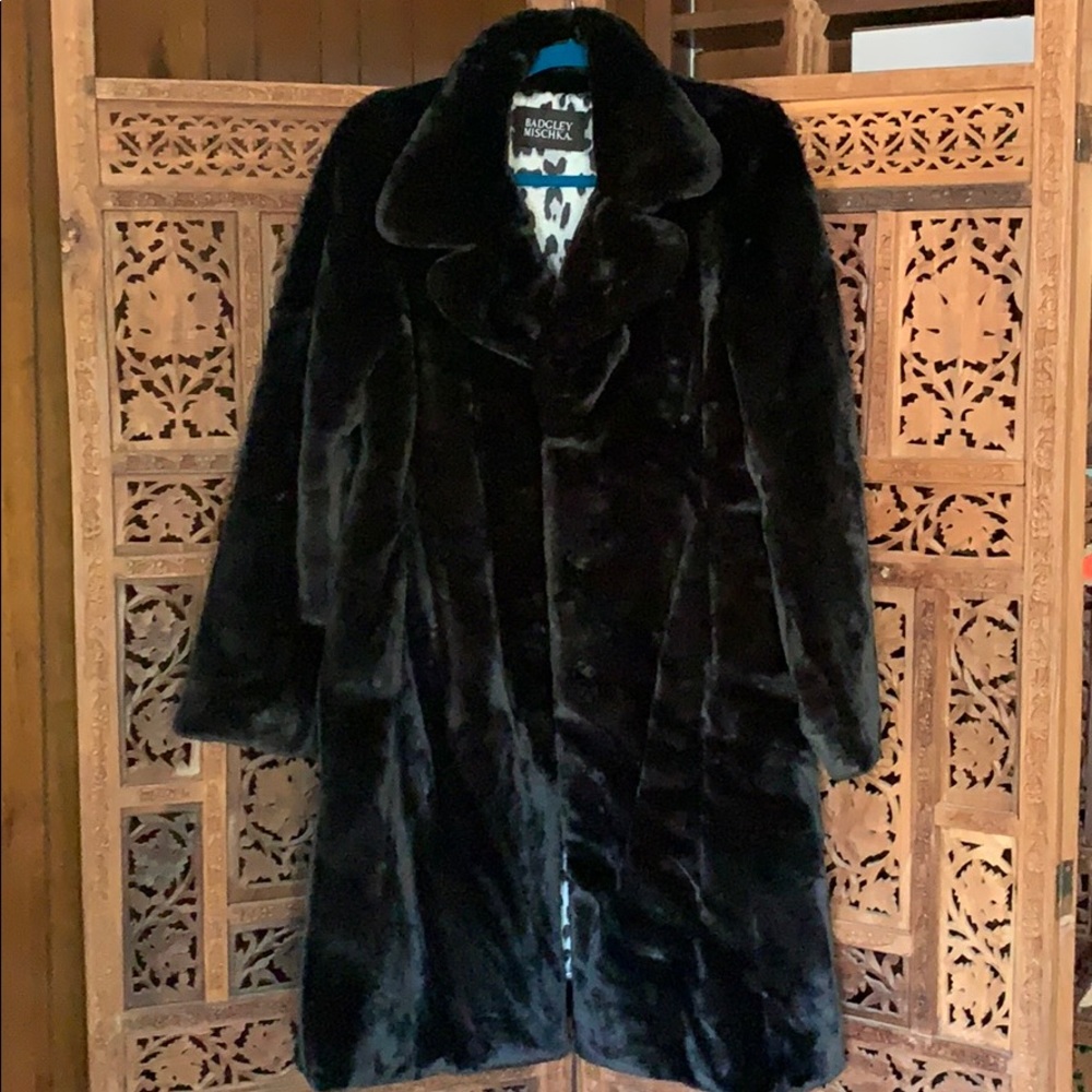 New Badgley Mischka Faux Fur Coat